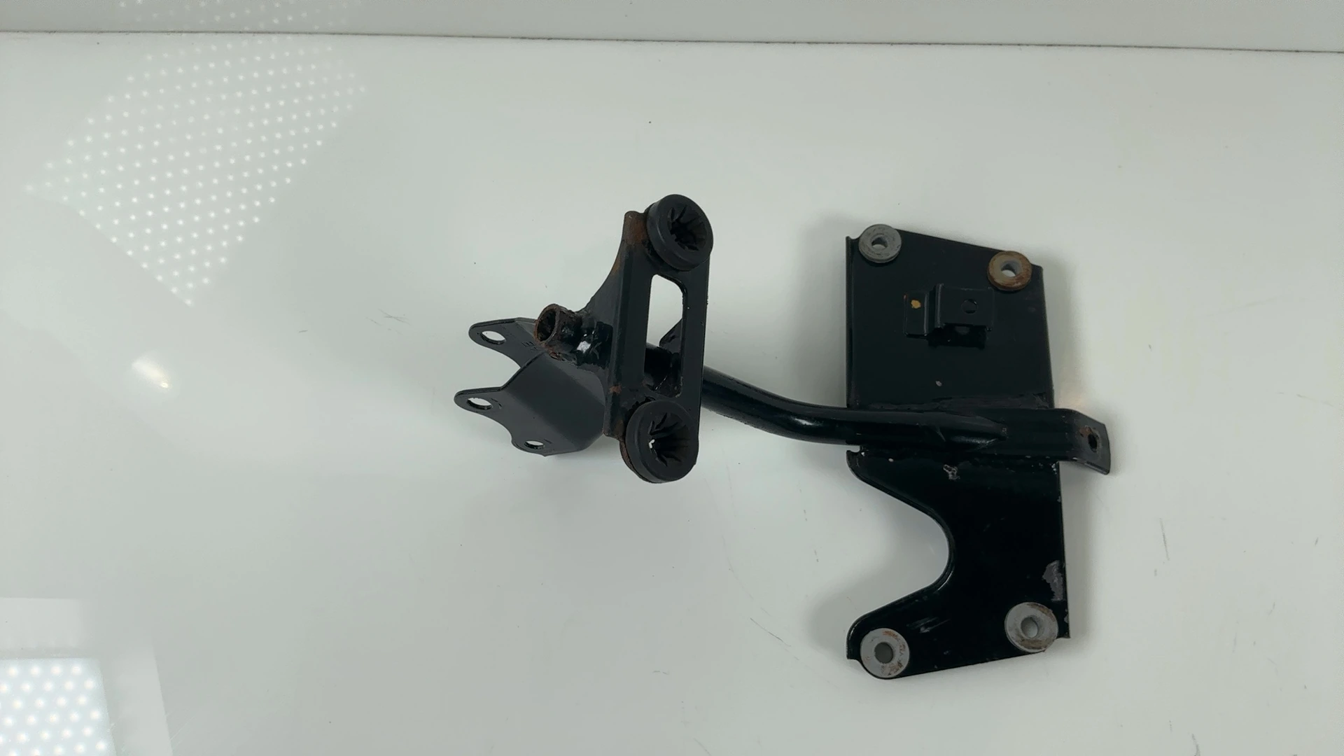 Honda CBF 125 JC40 125cc Speedo Meter Mounting Bracket 2009-14 OEM 61311-KWF-950 - Image 2