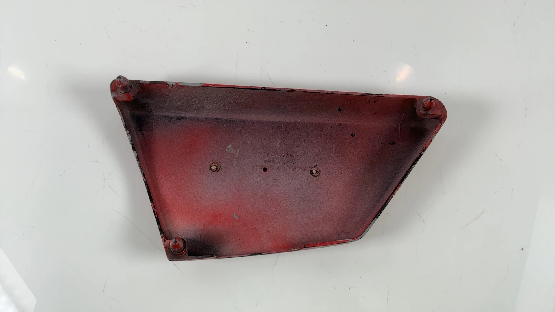 Kawasaki Z250 KZ250 250cc Right Side Cover Panel 1981-1983 OEM 36001-1033 - Image 4