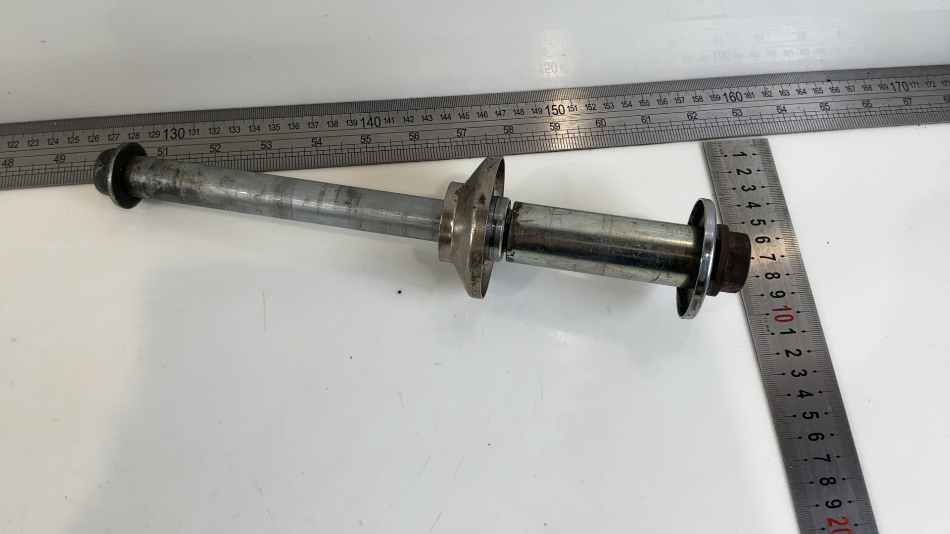 Kawasaki Z 1000 ST KZ1000ST 1000cc Rear Wheel Axle 1979 1980 OEM 41068-1088 - Image 3