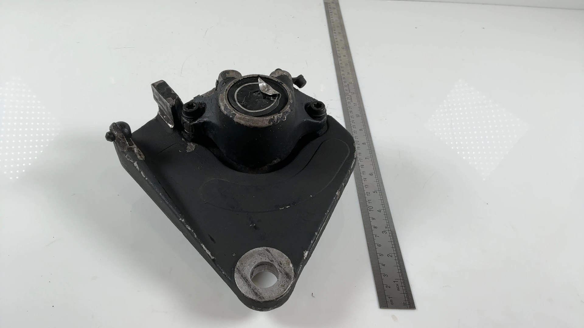 Harley-Davidson Sportster 883/1200 Rear Brake Caliper Bracket 1987-99 44050-87 - Image 3