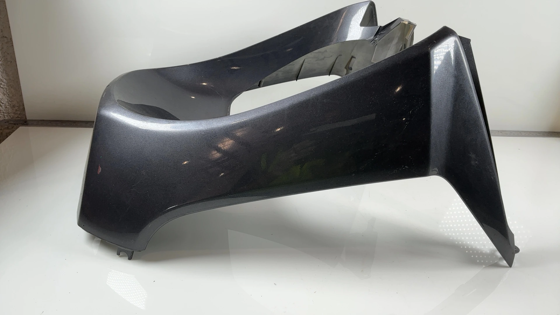 Honda Lead 100 SCV100 100cc Front Lower Fairing 2003-2007 OEM 64305-KRP-900ZD - Image 6
