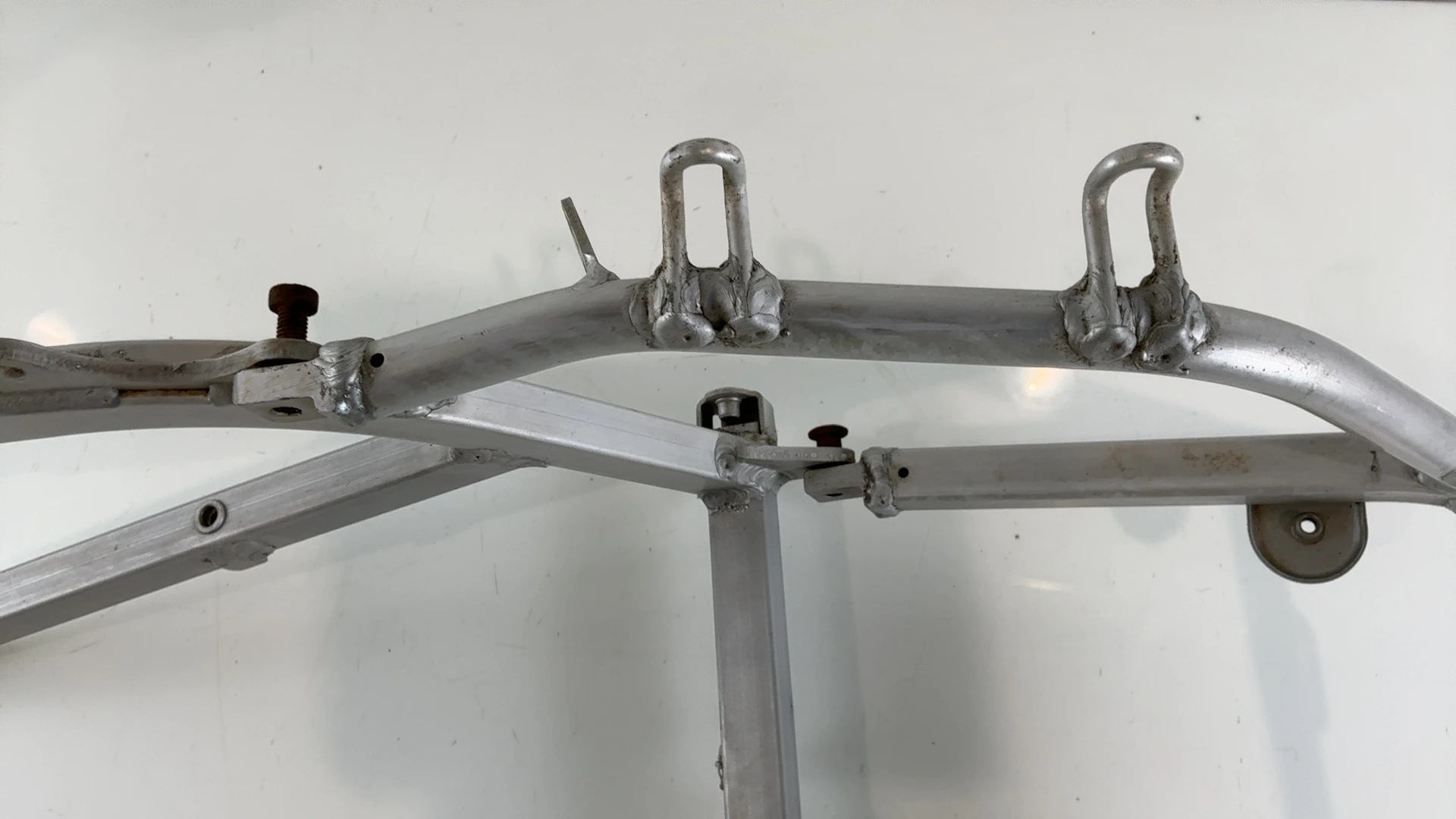 Suzuki GSXR 600 750 SRAD Rear Subframe 1996-1999 OEM 41200-33E20 - Image 8