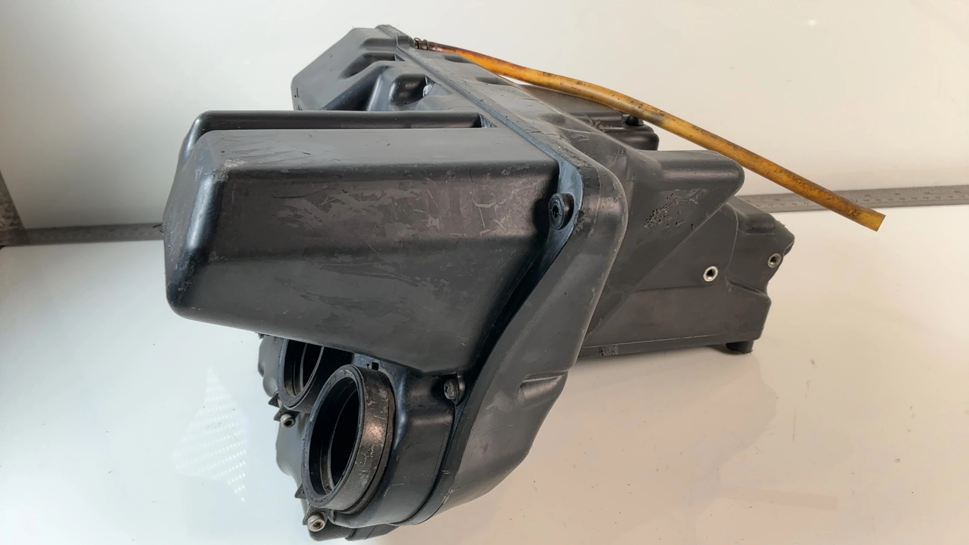 Kawasaki Z1000 ZR1000A 1000cc Airbox Air Filter Box 2003-2006 OEM 11010-0034 KHI - Image 6