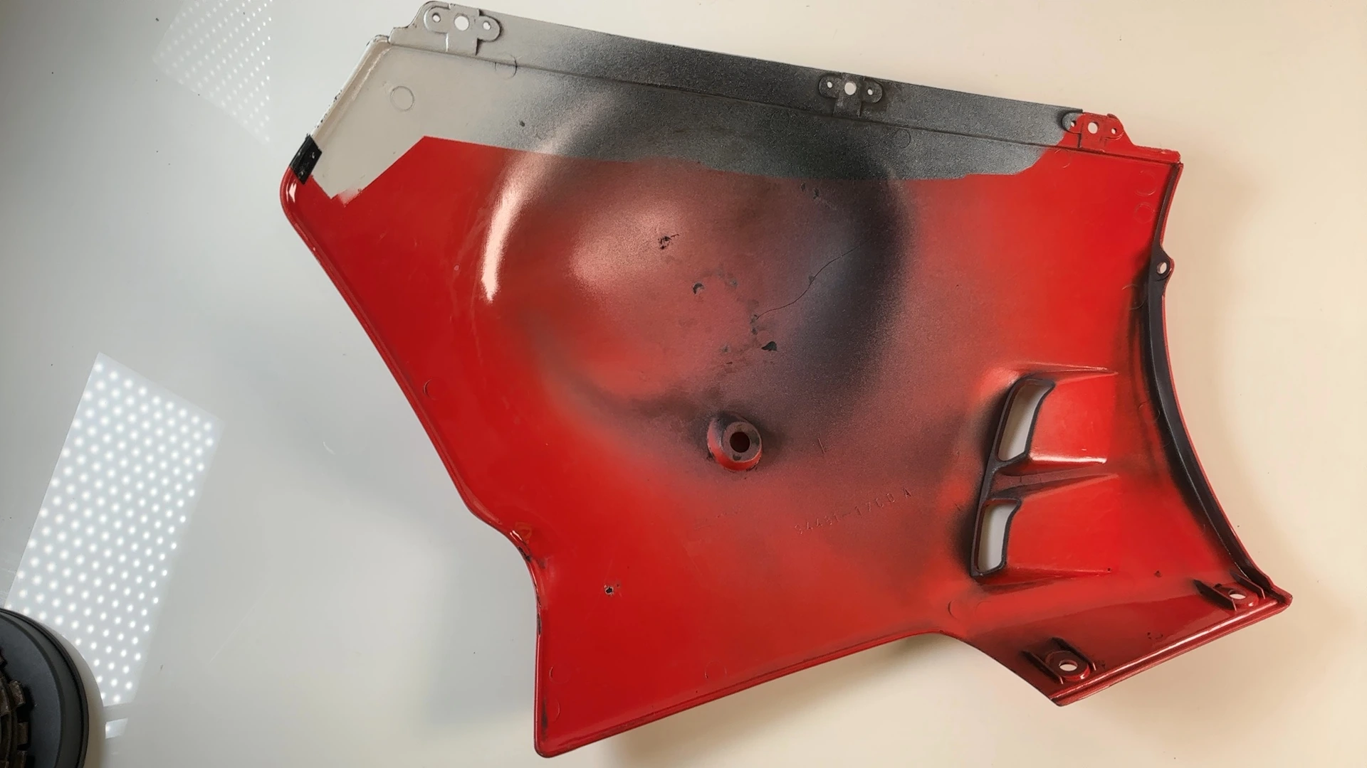 Suzuki GSX-R 1100 GV73B 1100cc Left Mid Fairing 1990 1991 OEM 94481-17C00 - Image 2