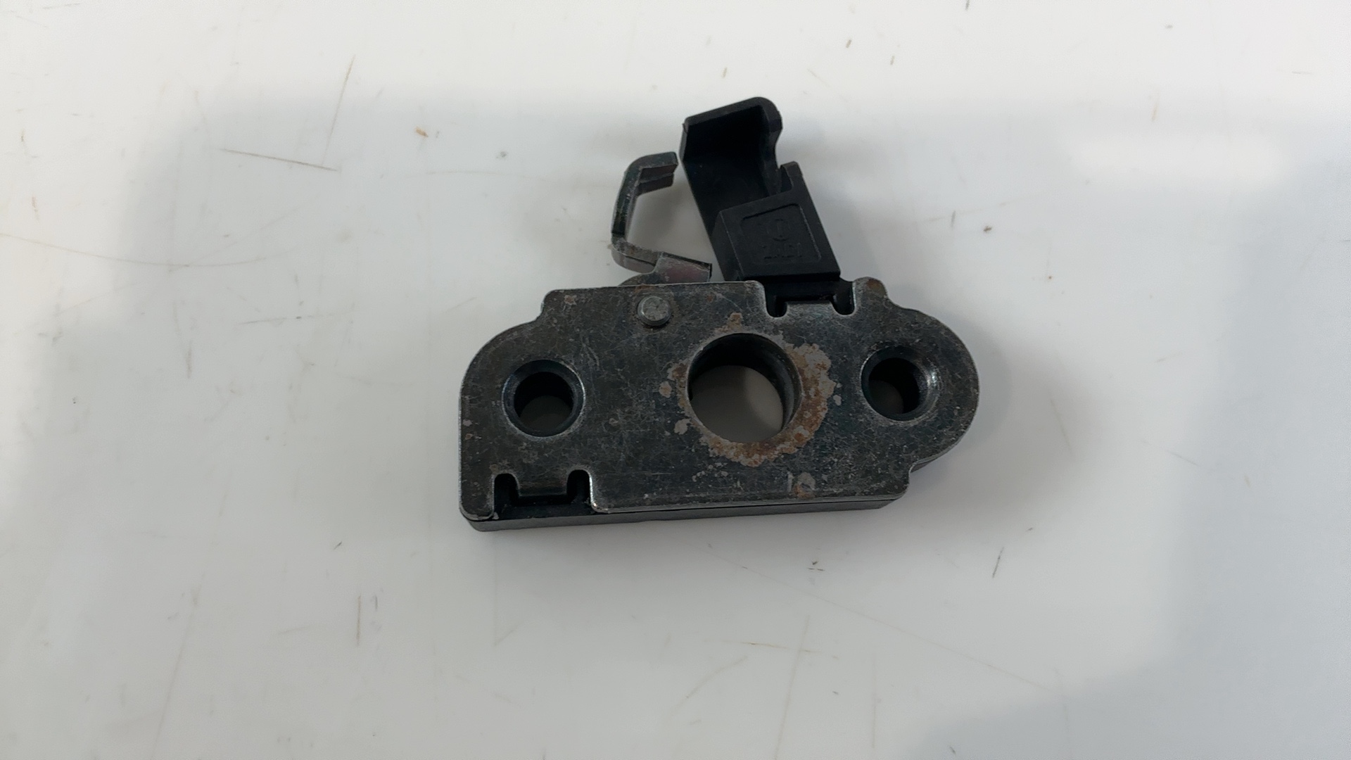 MV Agusta F3 800 800cc Rear Seat Catch Lock Latch 2013-2016 OEM 8000B5412 - Image 3
