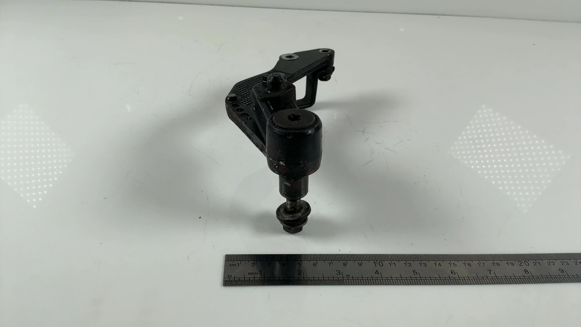 Honda Nighthawk CB650SC Front Left Brake Caliper Bracket 1983-1985 45110-ME1-671 - Image 5
