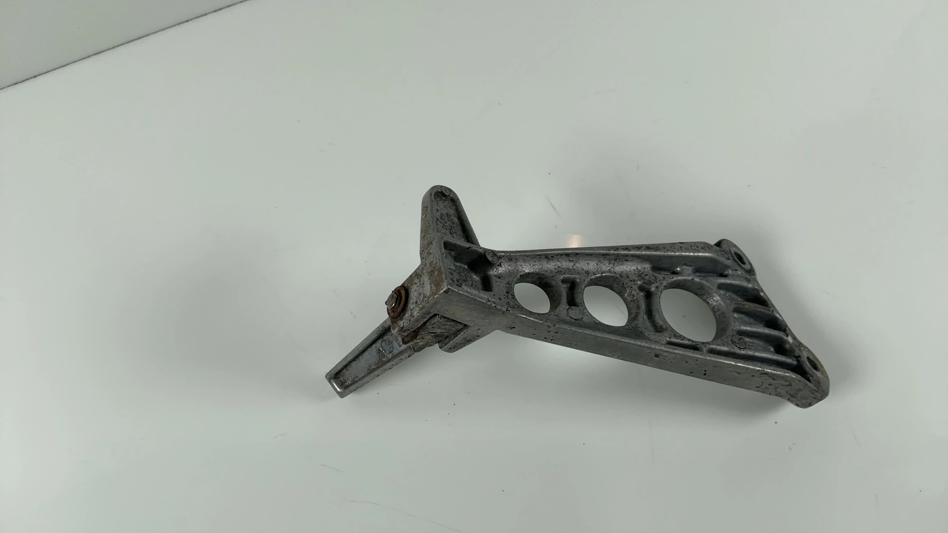 Honda CB-1 CB400F NC27 400cc Left Rear Footrest Bracket 1989-1992 50730-KAF-000 - Image 5