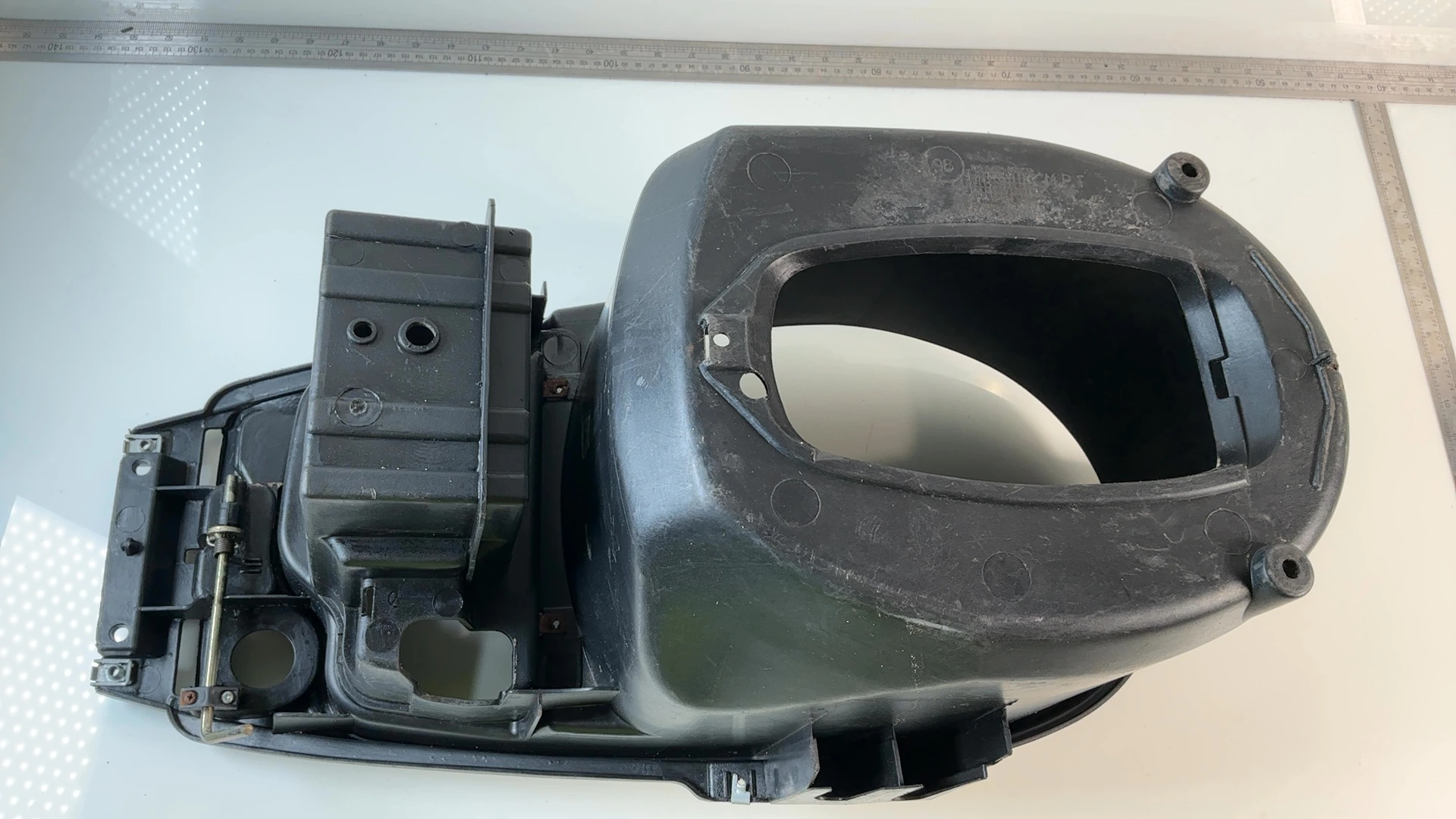 Gilera Runner SP RST 50 125 200 Underseat Storage Box Trunk 2006-2020 OEM 624346