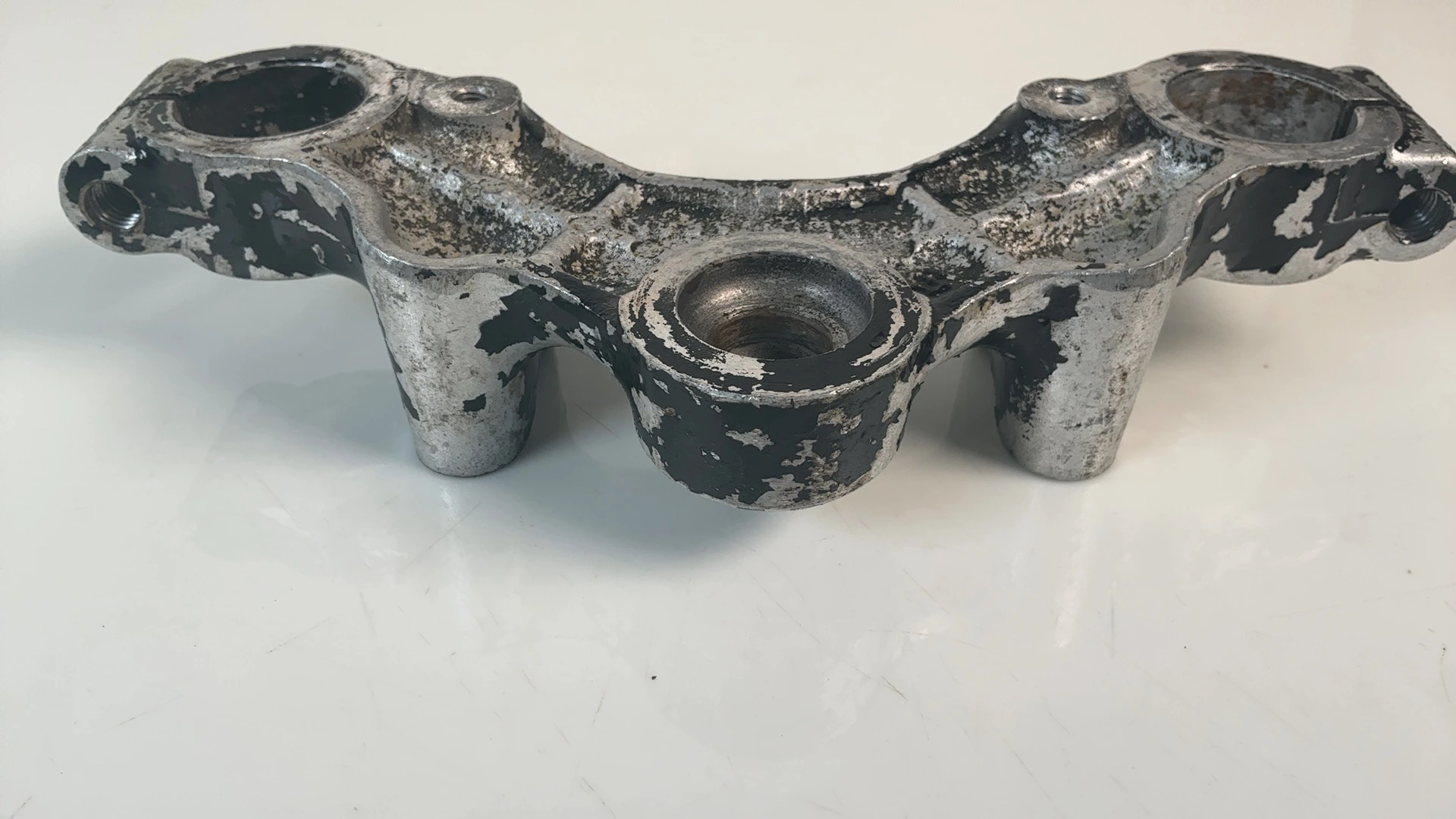 Suzuki TS185 Sierra 185cc Upper Triple Tree Fork Clamp 1971-1976 OEM 51311-28210 - Image 5