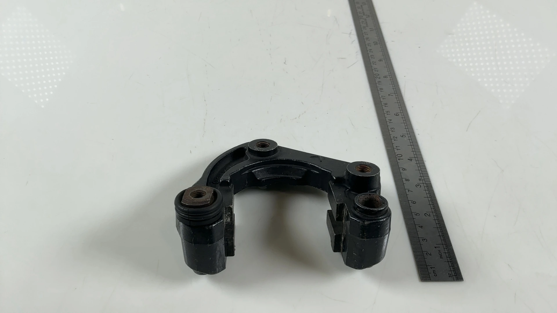Kawasaki KZ550 LTD KZ550C 550cc Left Brake Caliper Bracket 1981-1983 43041-1113 - Image 3