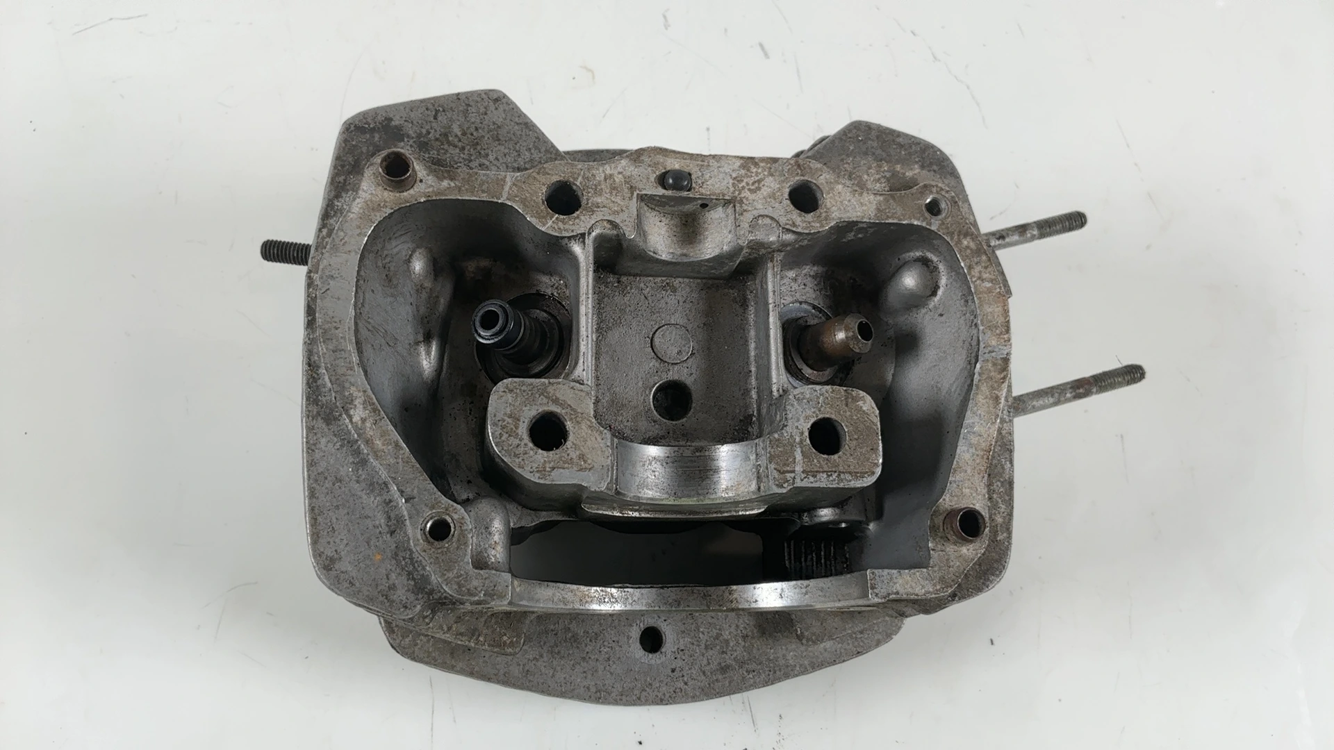 Honda CB100 CL100 XL100 100cc Cylinder Head 1976-1977 OEM 12000-384-000 - Image 6