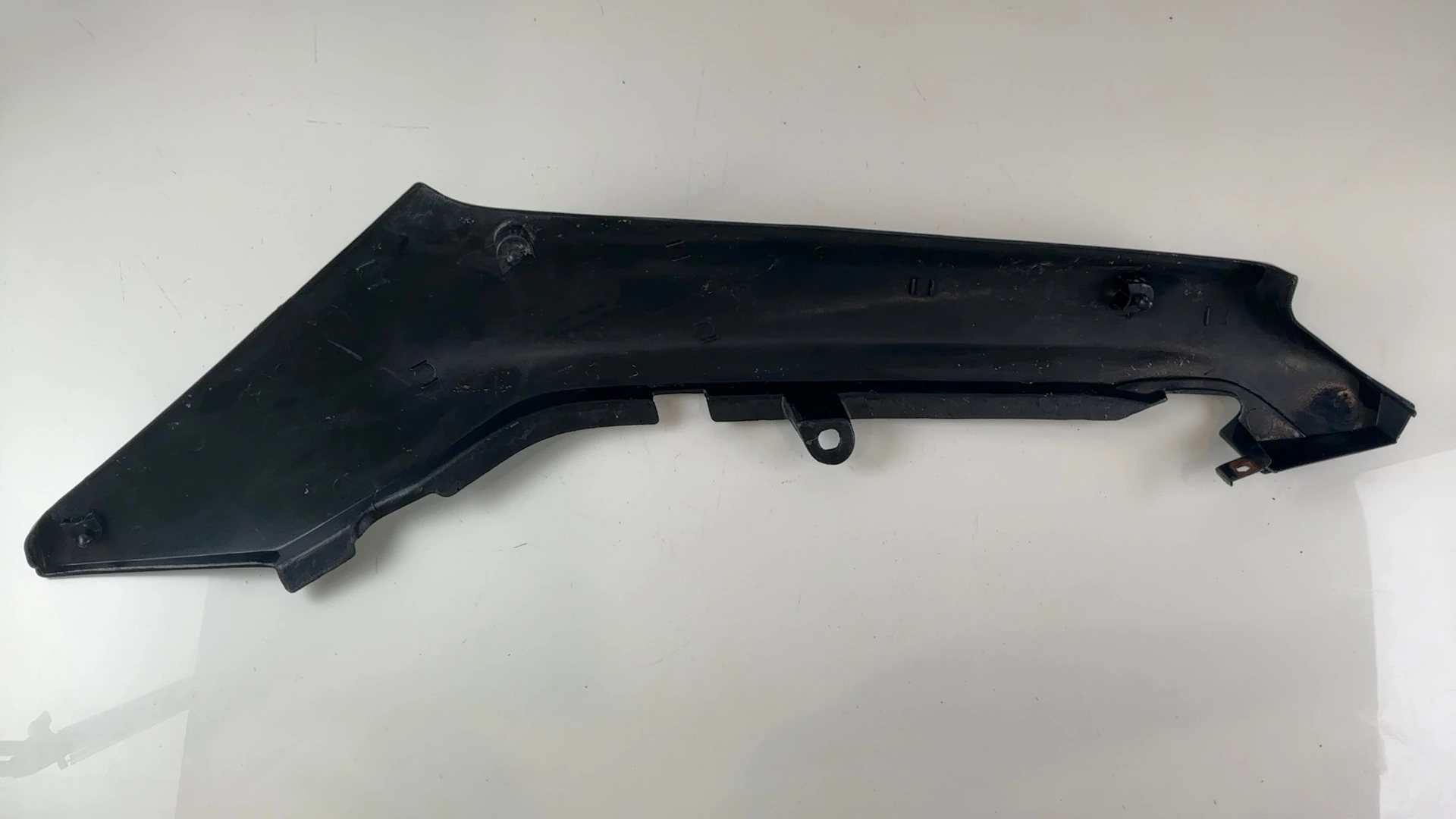 Suzuki GS400E GS500E 400 500 CC Rear Left Tail Fairing 1989-2003 OEM 47211-01D00 - Image 3