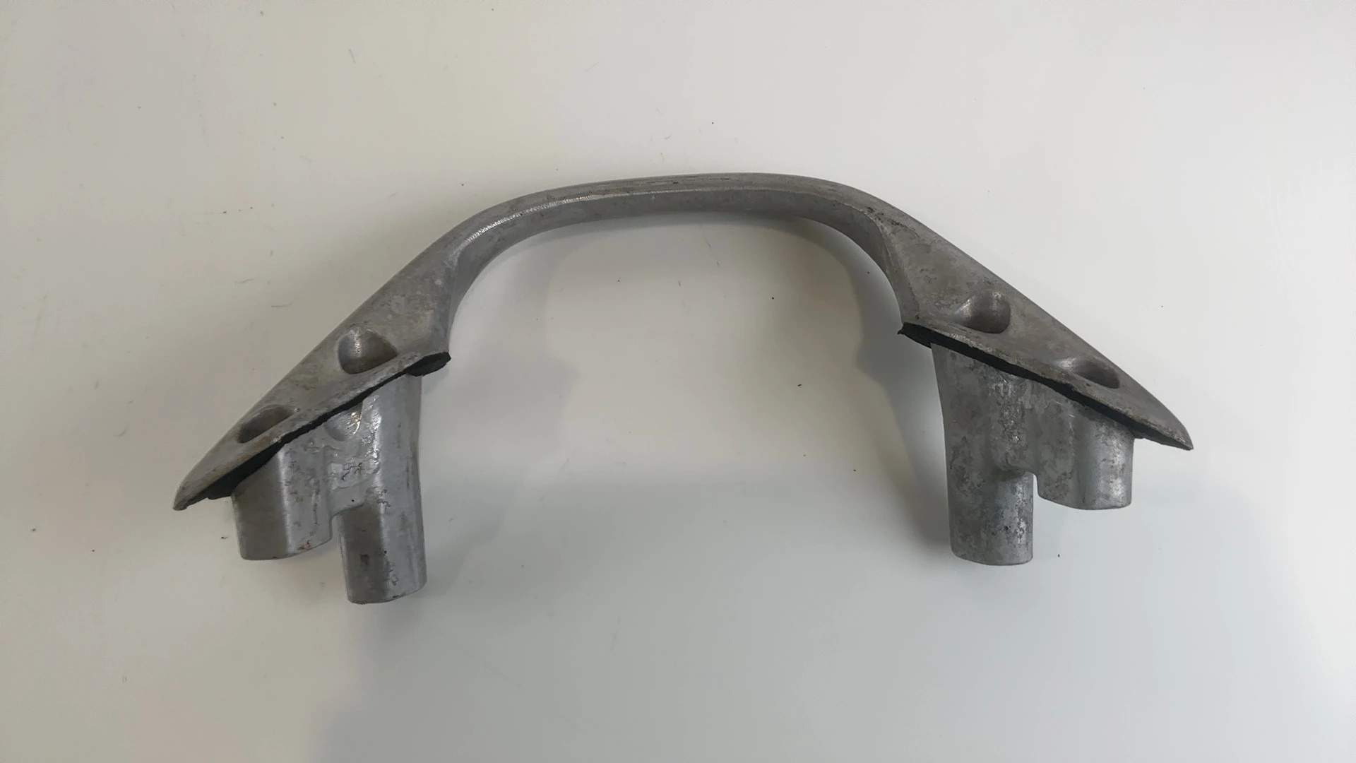 Honda Hornet CB600F PC36 600cc Rear Grab Rail Handle 2005-06 OEM 77300-MBZ-G00ZB