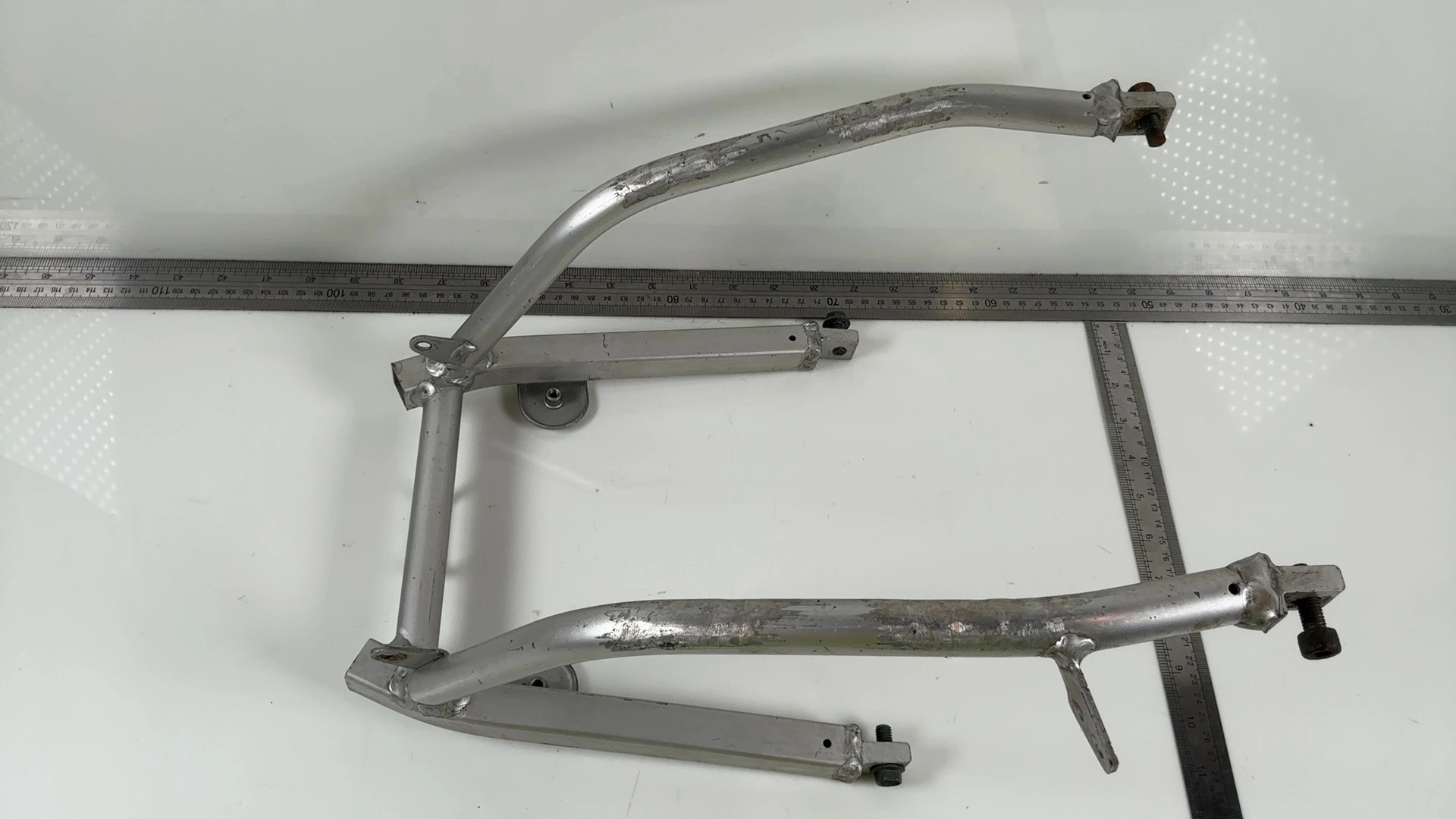 Suzuki GSXR 600 750 SRAD 600cc Rear Subframe 1996-2000 OEM 43980-33E20 - Image 3