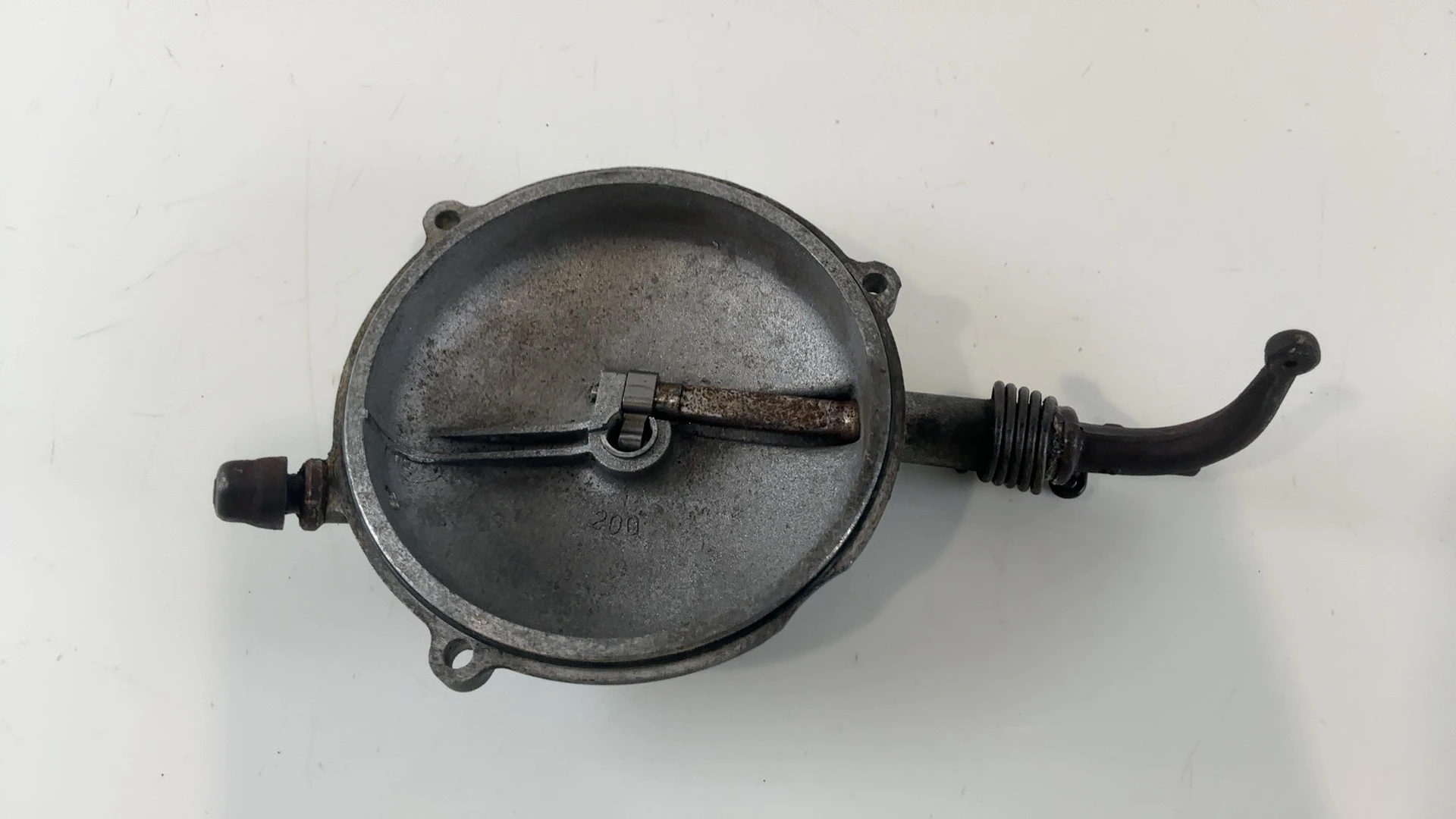 Piaggio Vespa PX Cosa 80 125 200 Clutch Cover 1981-1993 OEM 990335 - Image 2
