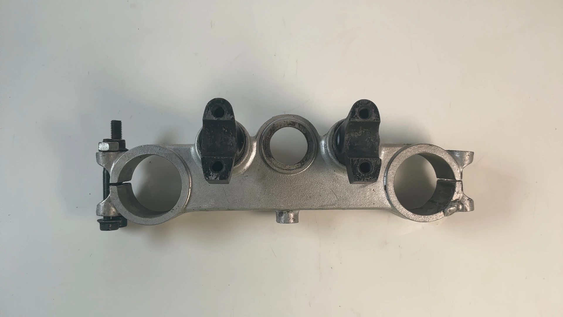 Kawasaki KDX200 E3 200cc Upper Fork Bridge Triple Clamp 1991 1992 OEM 44039-1215