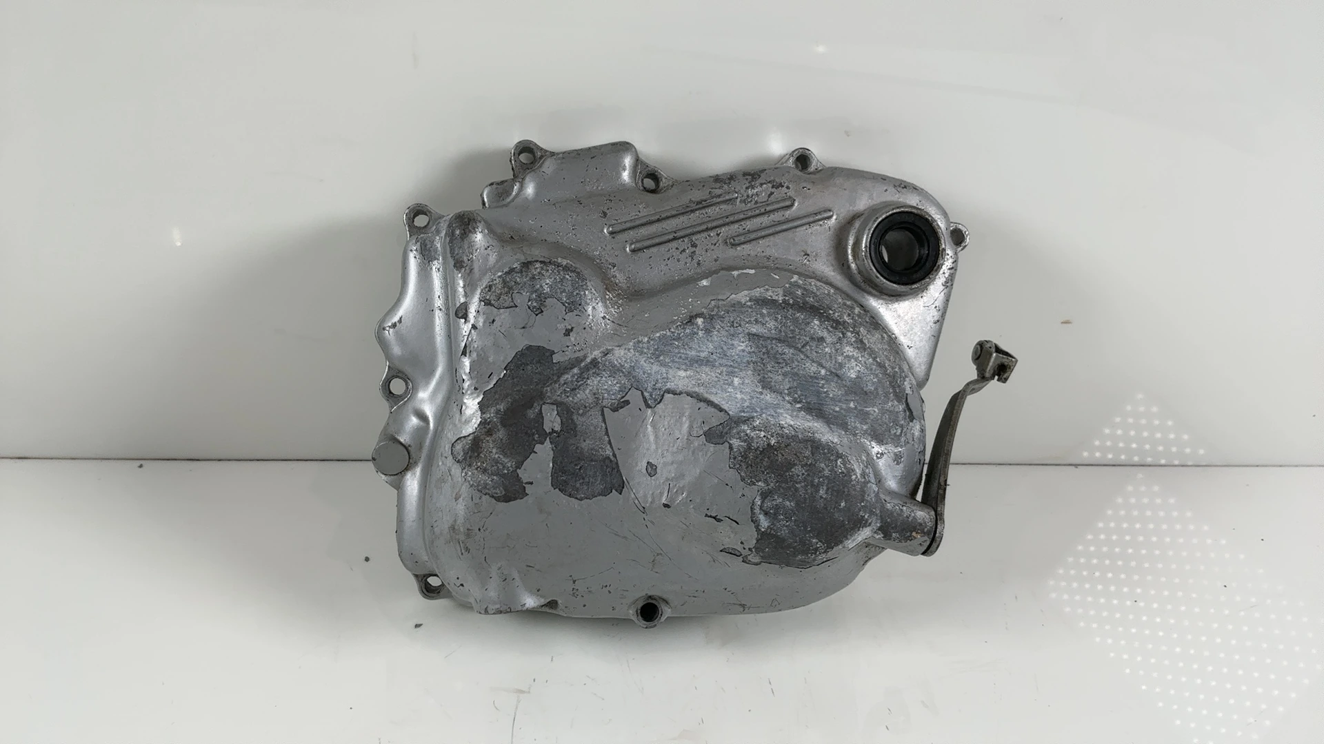Honda Twinstar CM185T 185 Clutch Cover 1978-1979 OEM 11330-402-000