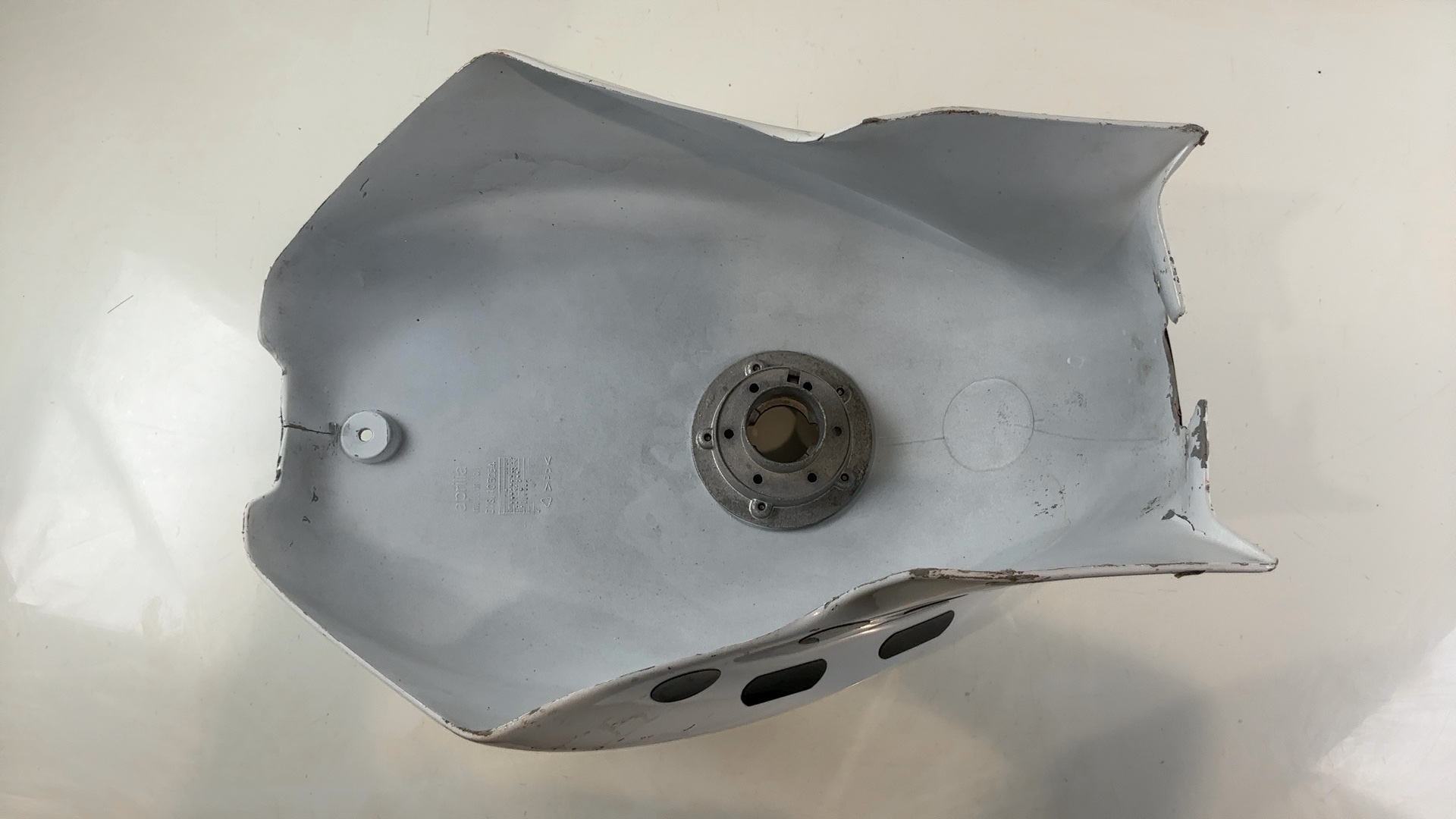 Aprilia RS 50 RS50 50cc Fuel Gas Tank Cover Fairing 1999-2005 OEM 103054 - Image 6