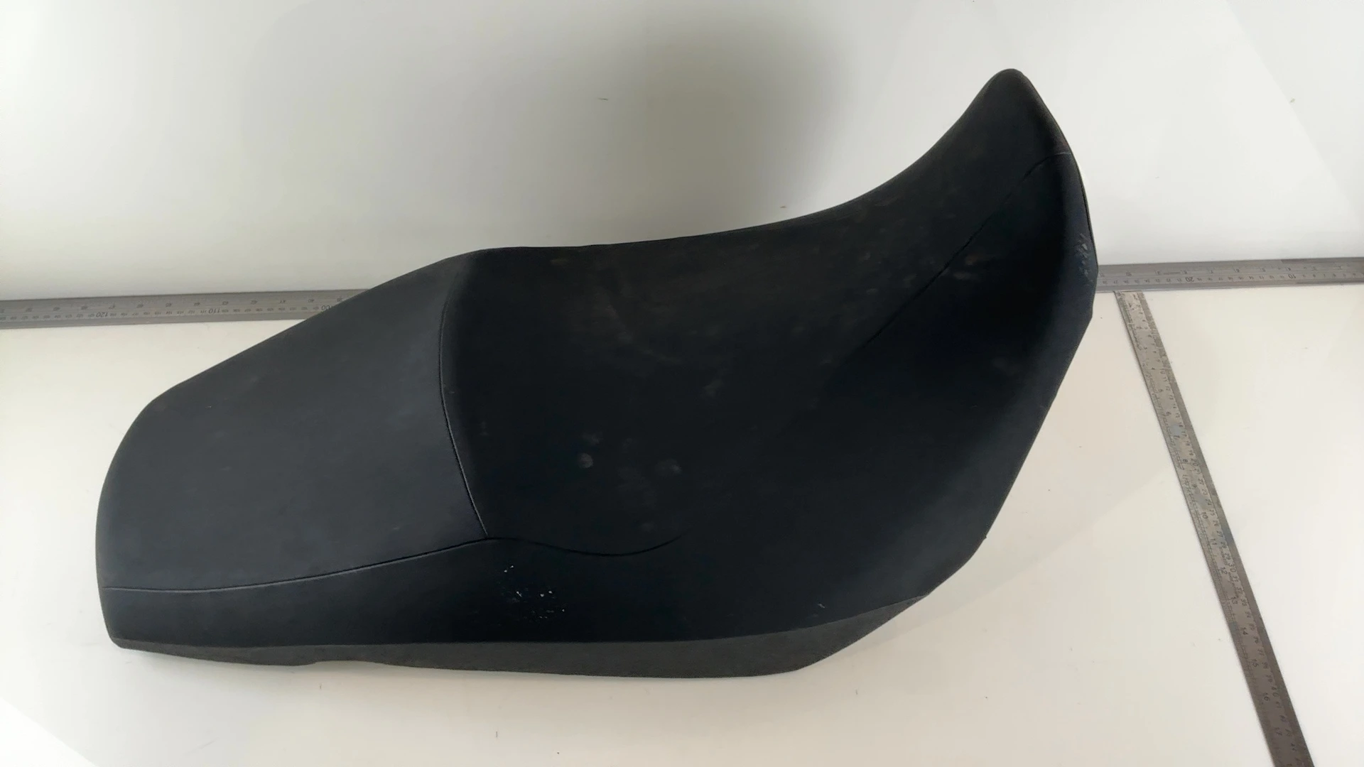 Suzuki V-Strom DL650 650cc Front Rider Seat 2017-2024 OEM 45100-28K00-BGP - Image 3
