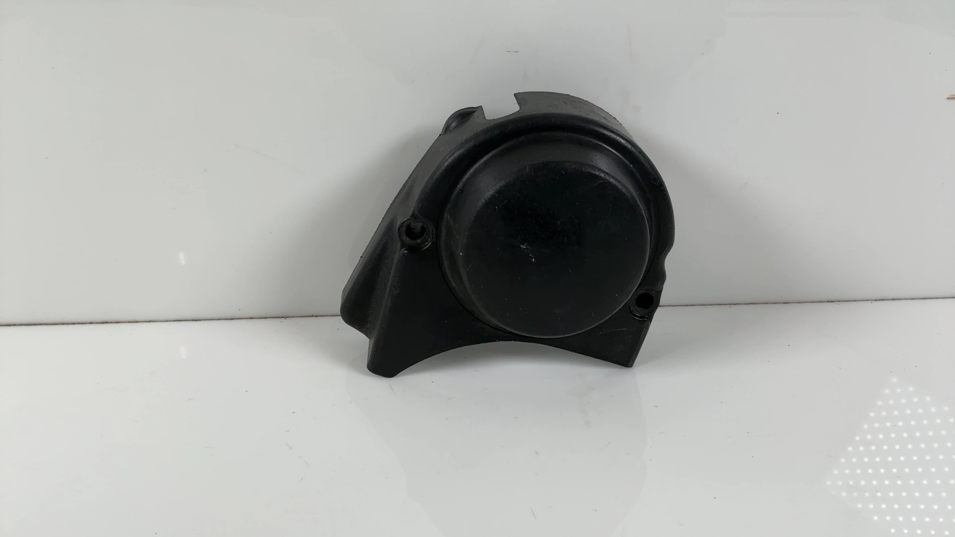 Kawasaki KE175 KE175-D 175cc Oil Pump Cover 1980-1983 OEM 14030-1010 - Image 1