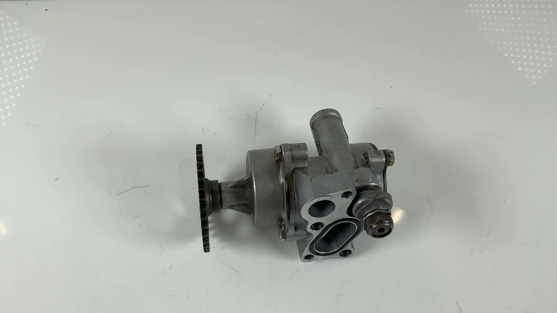 Suzuki GSXR1100 GSX-R 1100 Engine Oil Pump 1990 1991 1992 OEM 16400-06B10 - Image 2