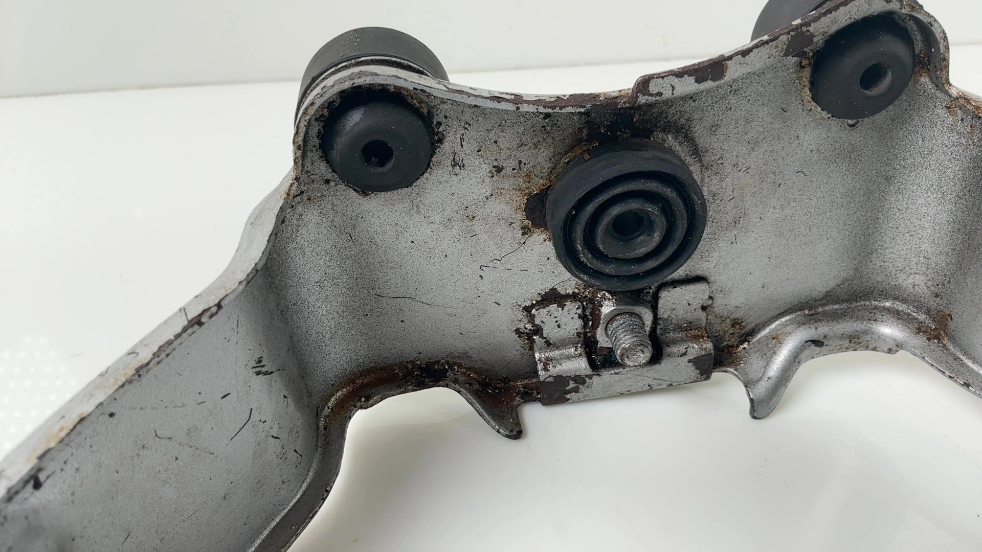 Kawasaki Ninja 500 EX500 500cc Fuel Tank Rear Bracket Mount 1990-1992 32052-1394 - Image 6