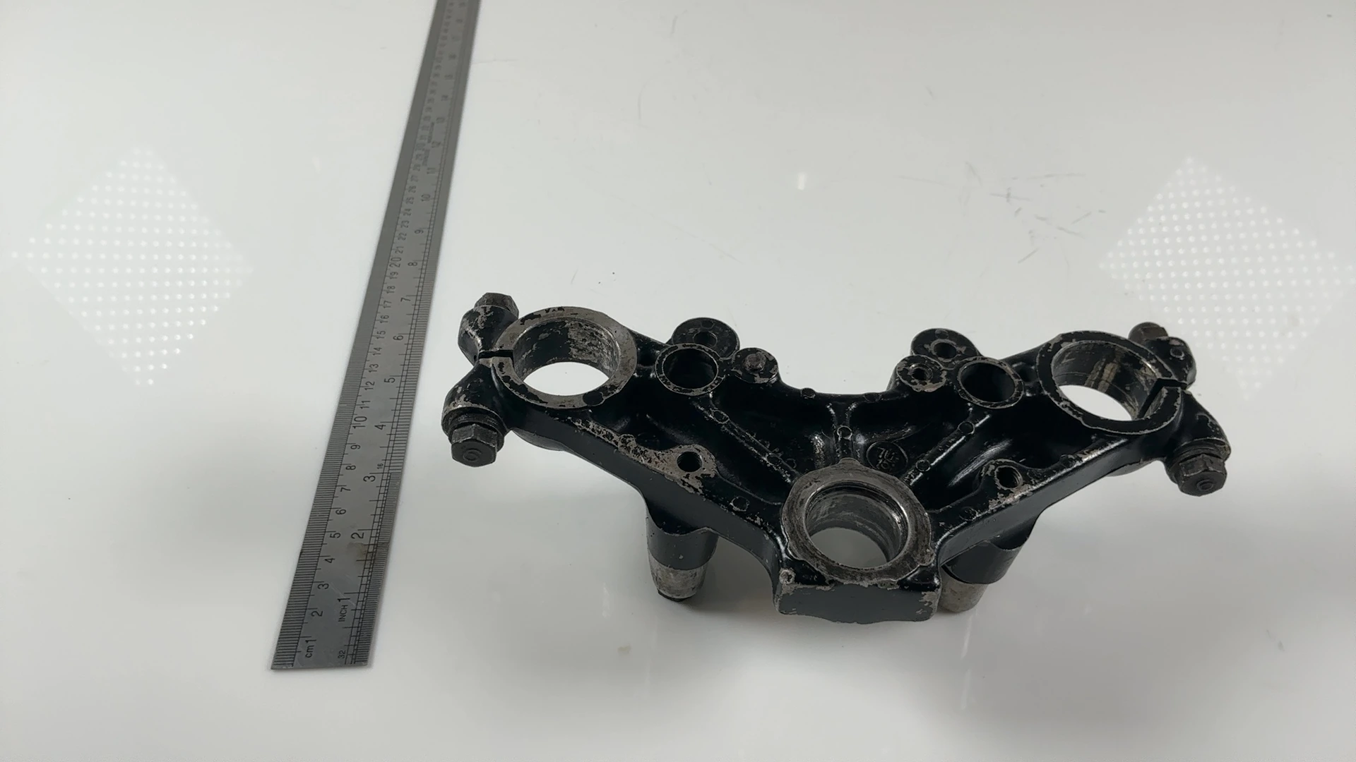 Yamaha RD125LC RD125 Upper Triple Clamp Fork Bridge 1982-84 OEM 10W-23435-00-98 - Image 4
