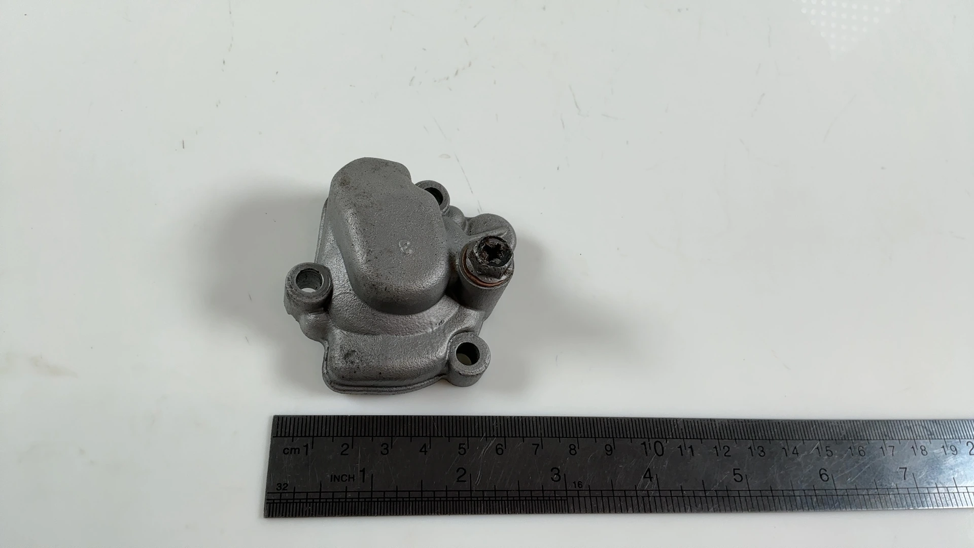Yamaha DT125LC DT125 125cc Water Pump Cover 1985-1987 OEM 10V-12422-00 - Image 5