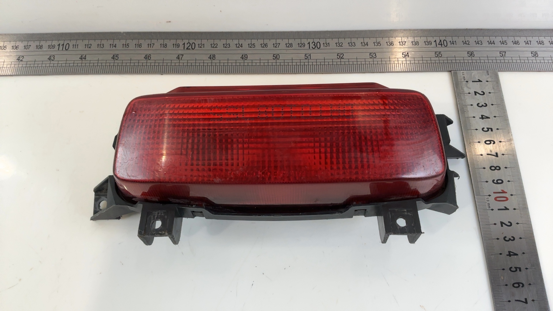 Suzuki GSXR 750 GSX-R750W 750cc Tail Light 1992-1995 OEM 35710-17E30-000 - Image 4