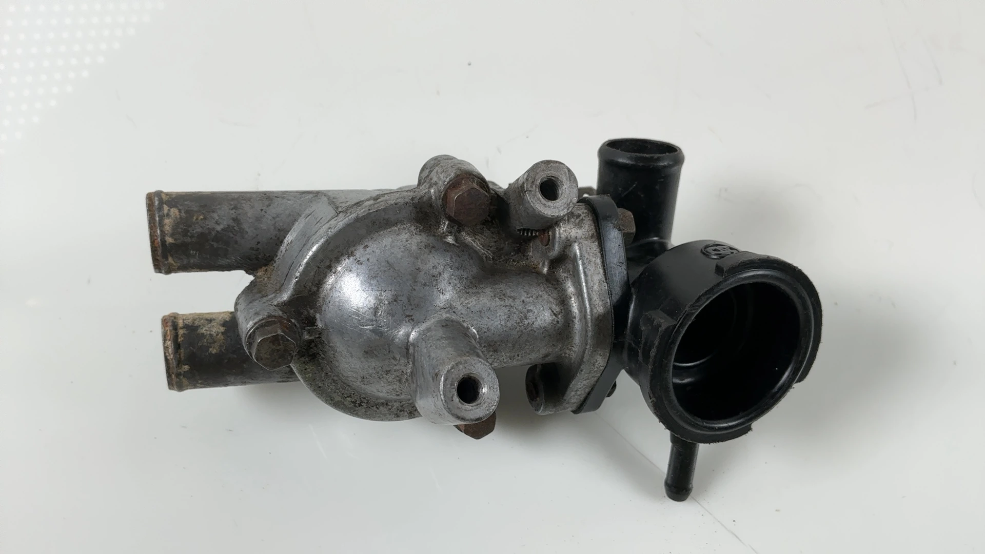 Kawasaki GPZ500S EX500D 500cc Thermostat Housing 1994-1997 OEM 16160-1138