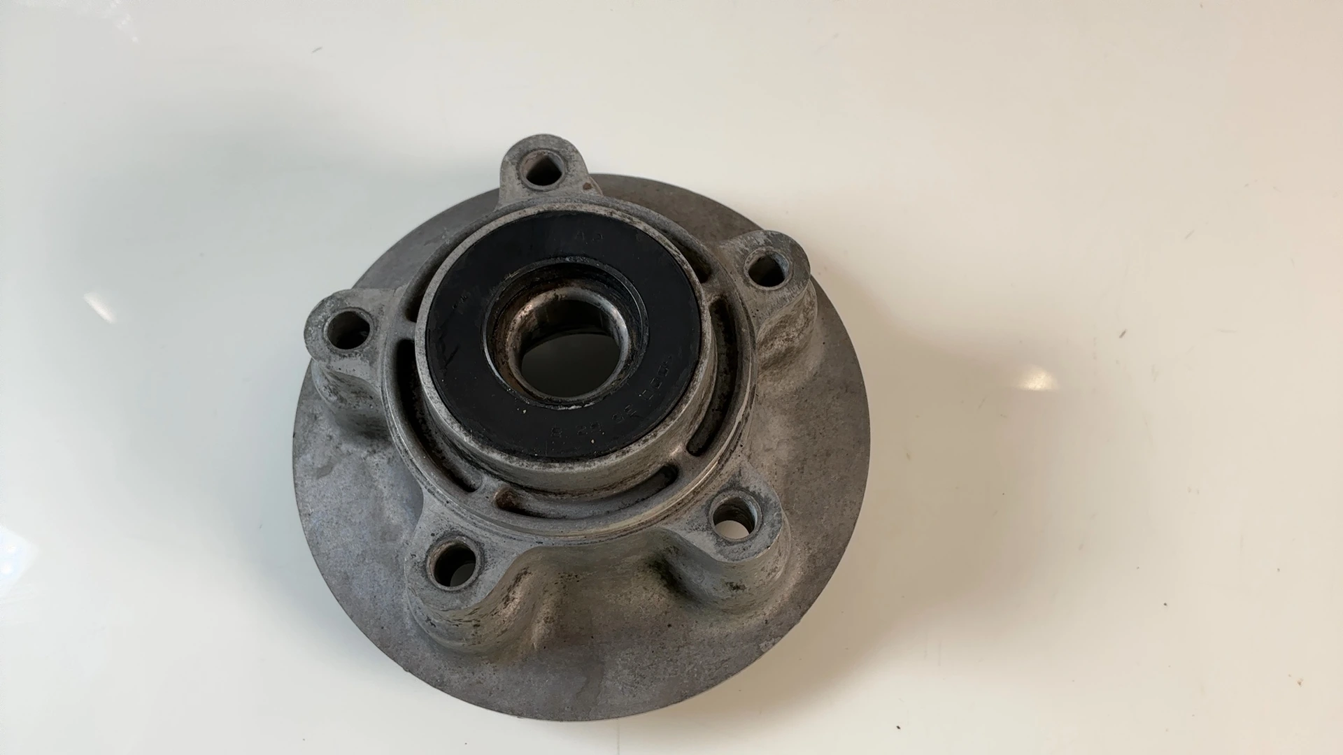 Suzuki GSX 750E GS75X-E 750cc Rear Sprocket Carrier Hub 1980-83 OEM 64611-45001