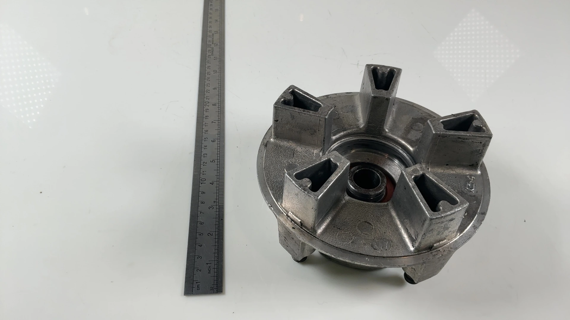 Honda CBR600F4 PC35 600cc Sprocket Carrier Hub 1999-2006 OEM 42615-MAS-000 - Image 4