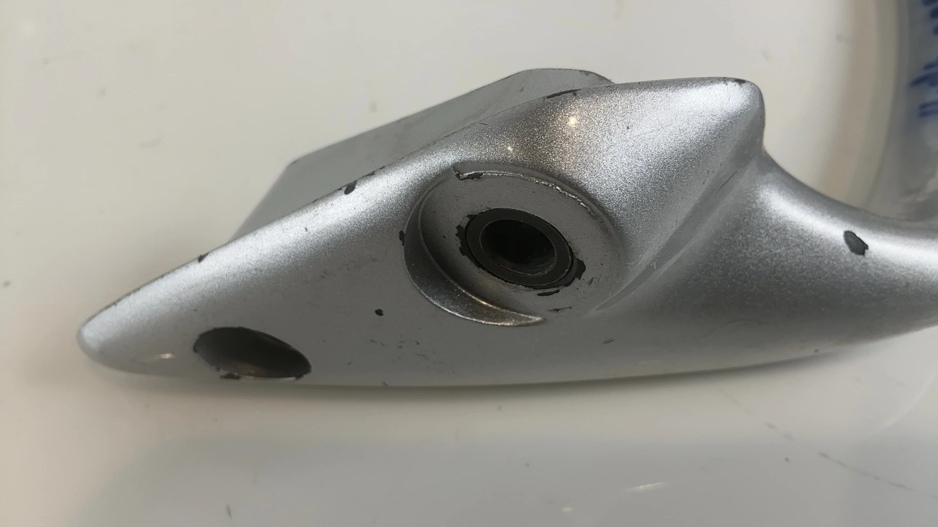 Honda CBR Blackbird CBR1100XX Pillion Grab Rail Handle 1999-2006 77310-MAT-000ZS - Image 4