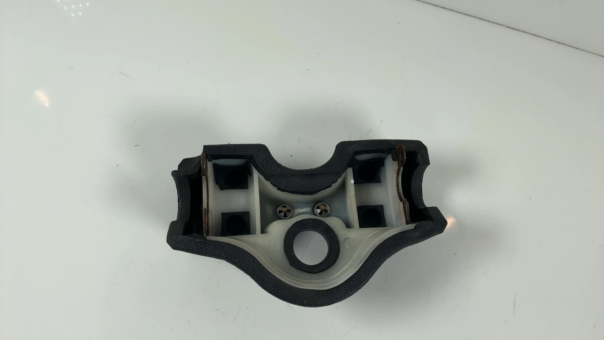 Suzuki GS850G GS850 850cc Handlebar Trim Cover Pad 1980 1981 OEM 56170-45100 - Image 4