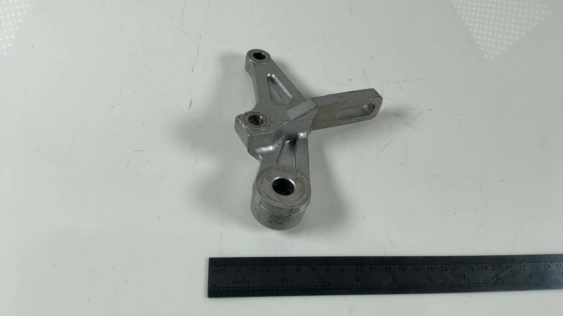 Yamaha TZR250 1KT 250cc Rear Caliper Bracket 1986-1989 OEM 1KT-25819-00 - Image 5