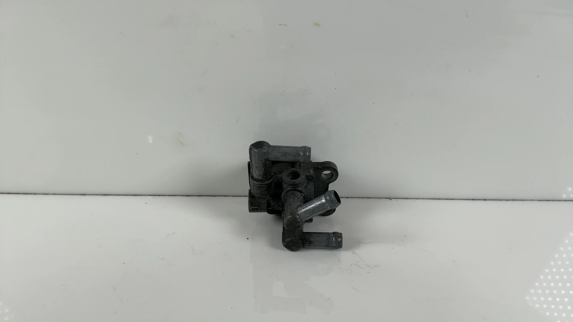 Kawasaki Ninja ZXR750 ZX750J 750cc Fuel Valve Petcock 1989- 1992 OEM 51023-1172 - Image 2