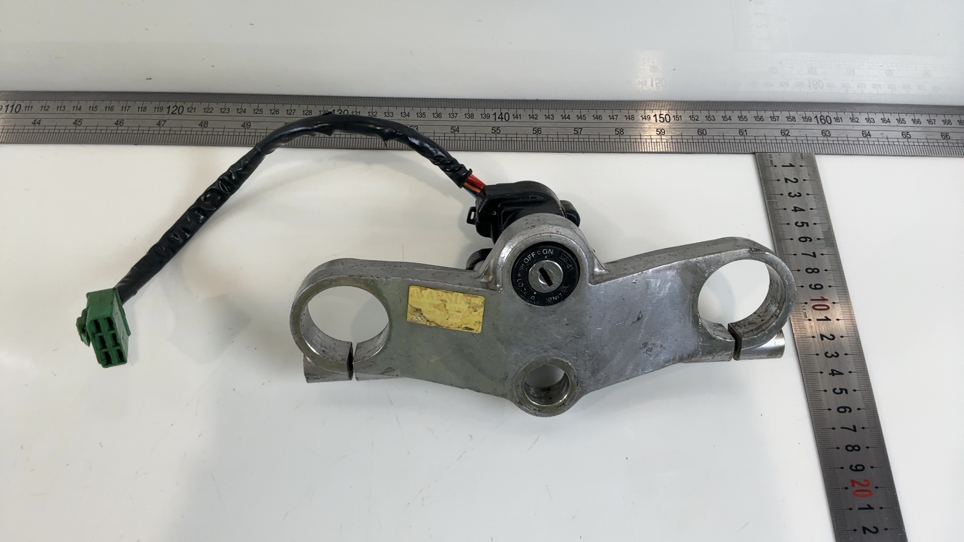 Suzuki GSXR 400R GK73A 400cc Upper Fork Bridge Yoke 1989 1990 OEM 51311-19C01 - Image 4