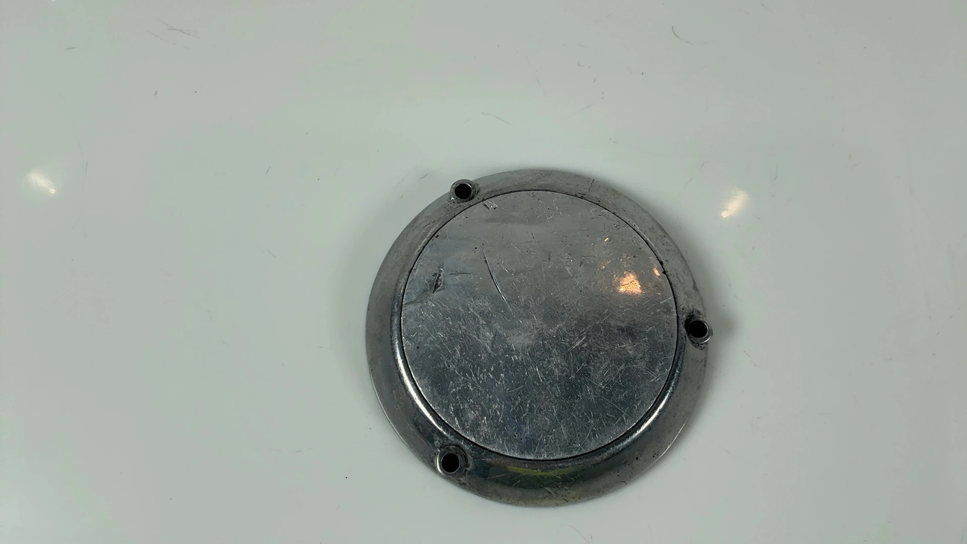 Suzuki GSX250E GS250E 250cc Ignition Points Cover 1980-1983 OEM 11381-44002 - Image 1