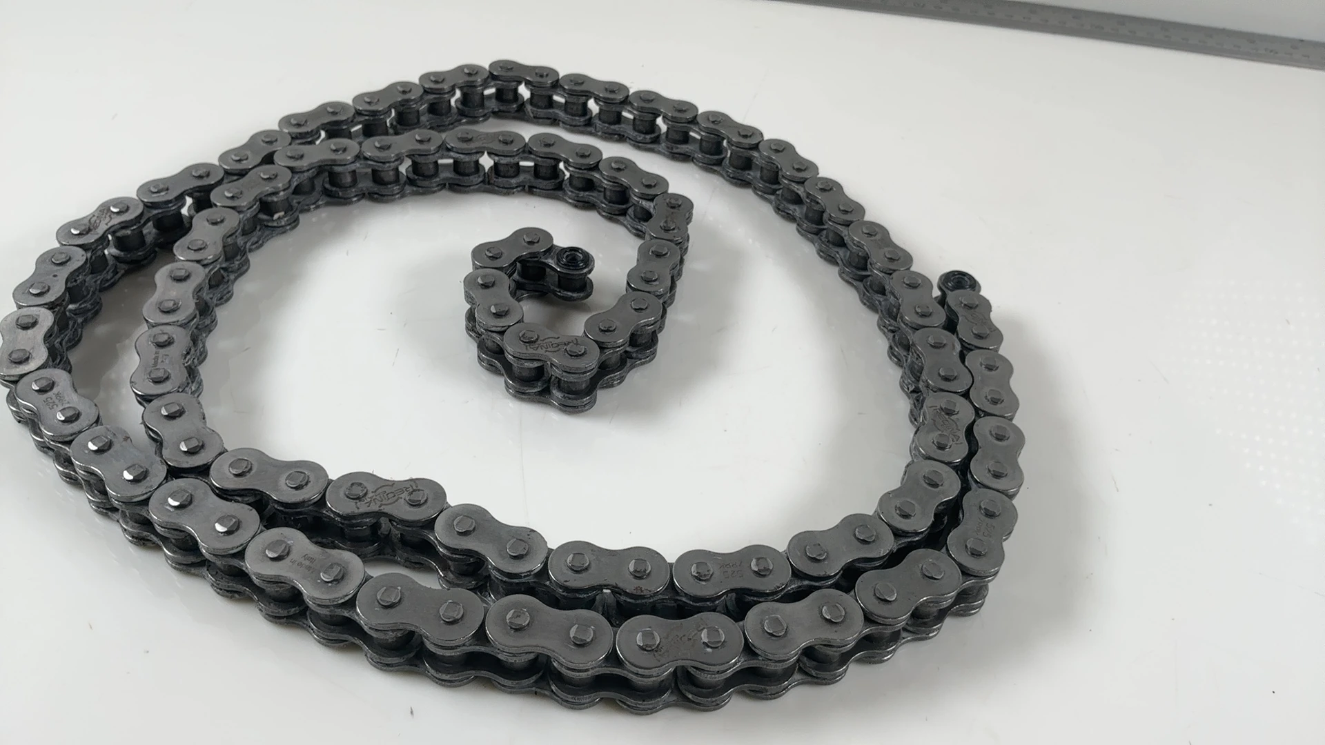 Aprilia RSV4 1100 Factory E5+ 1100cc Drive Chain 2021-2026 OEM 896358 - Image 8