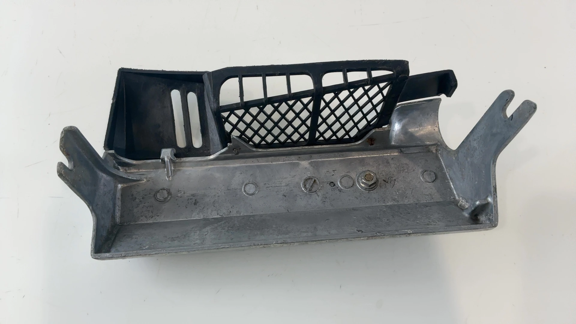 Honda Magna VF750C 750 Left Radiator Side Cover Shroud 1982-83 OEM 19119-MB1-000 - Image 2