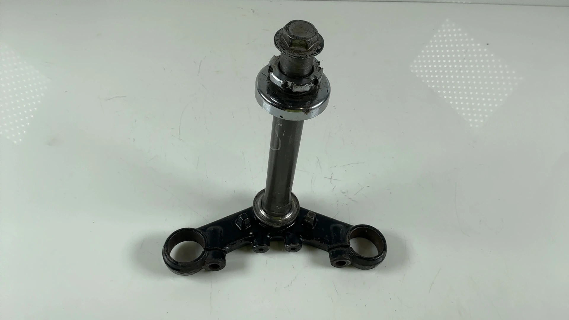 Yamaha RZ125 RD125 SRX250 125cc Lower Triple Tree 1982-1989 OEM 1GU-23340-00-33 - Image 6