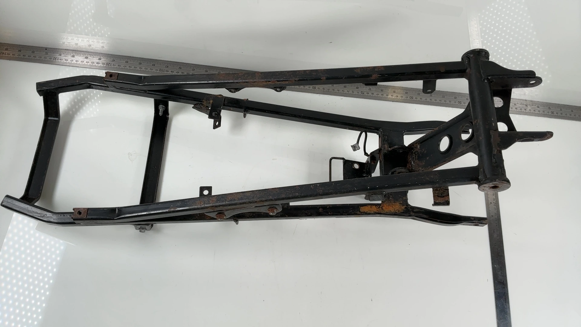 Aprilia RS50 RS 50 50cc Rear Subframe Seat Rail 1999-2005 OEM AP8235008 - Image 3