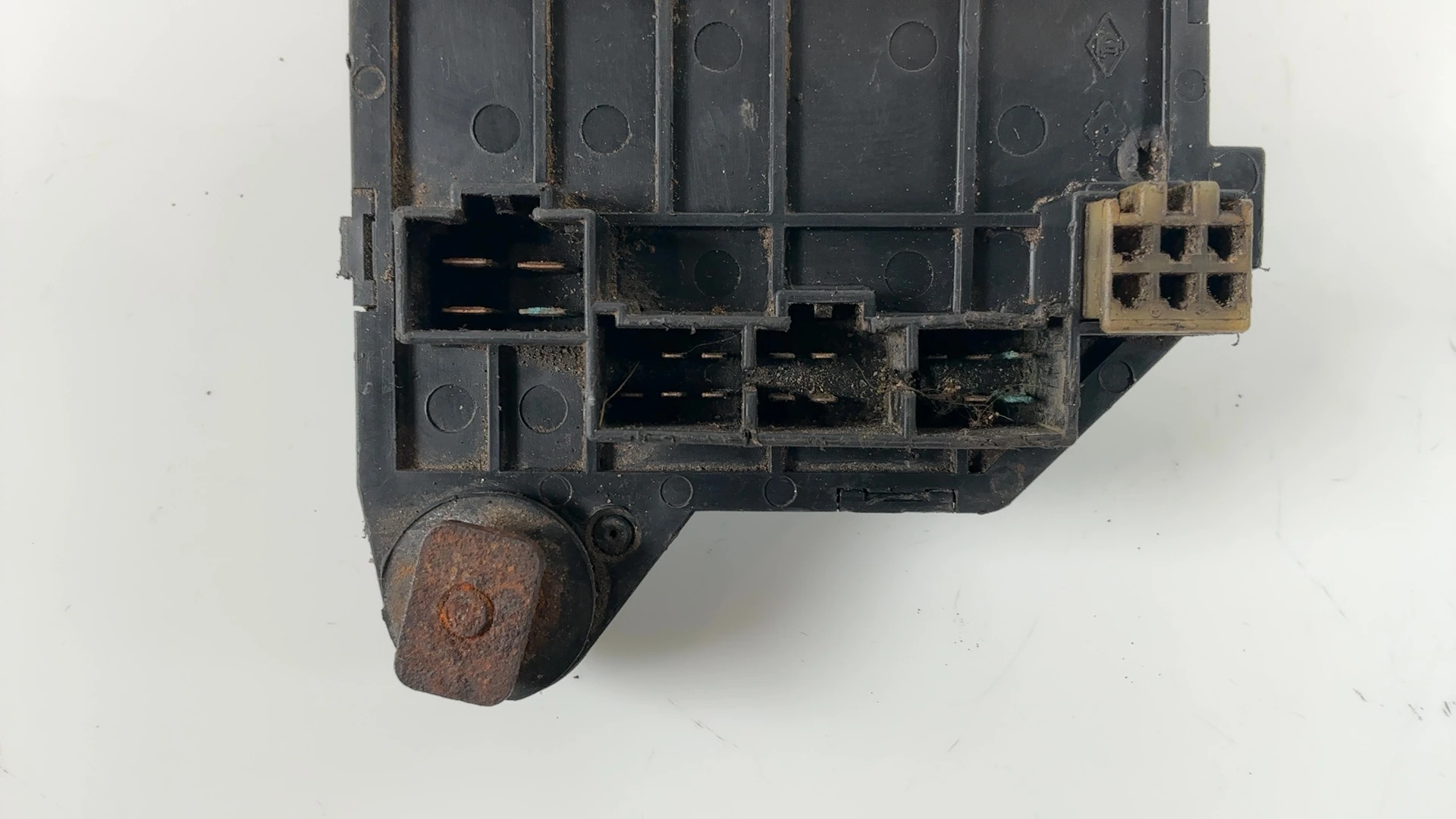 Kawasaki GPZ 750 ZX750A 750CC Junction Fuse Box 1983 1985 OEM 59416-1056 - Image 9