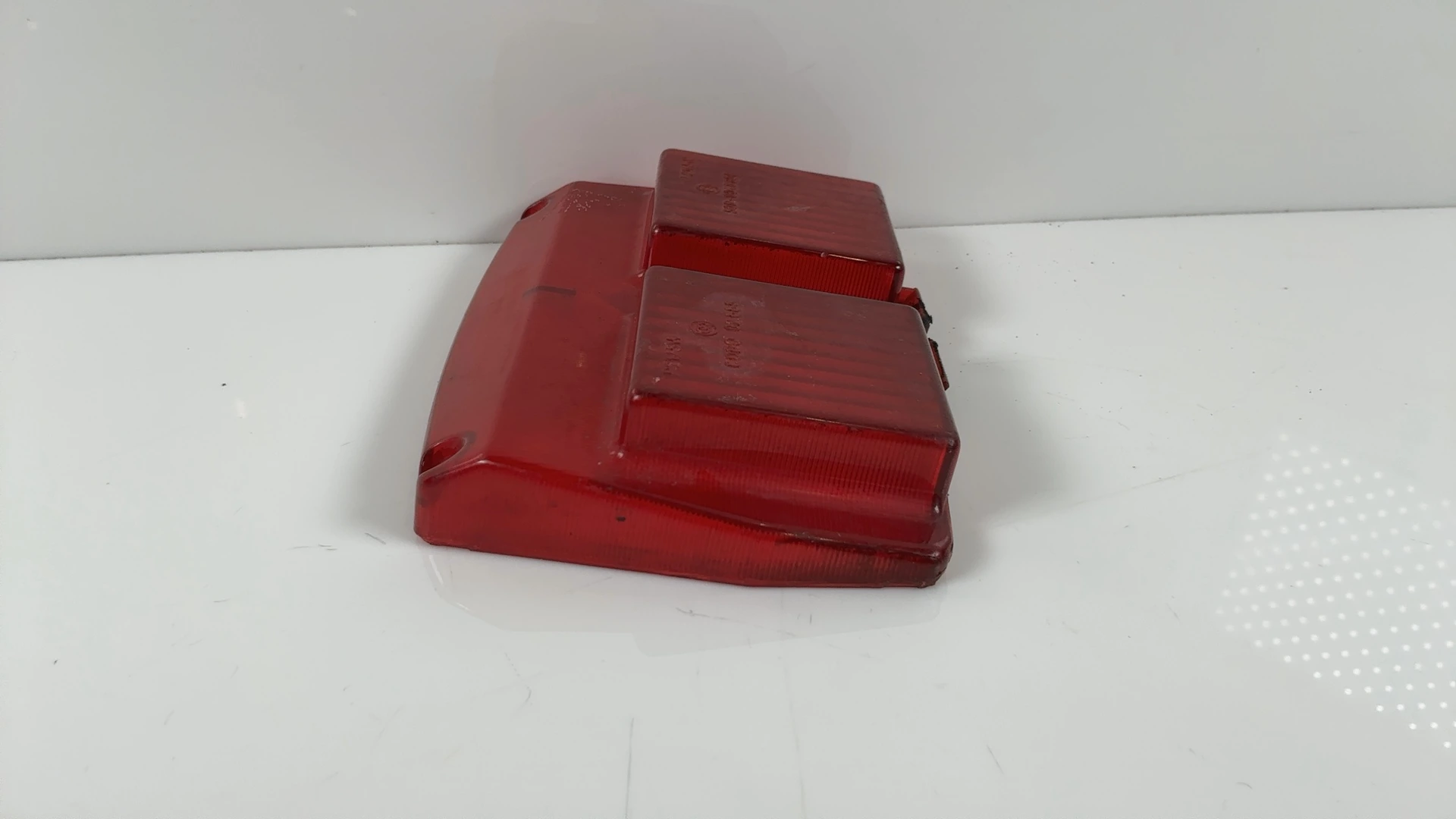 Ducati 748 916 996 998 Rear Brake Light Lens Glass 1994-2004 OEM 800072911 - Image 11