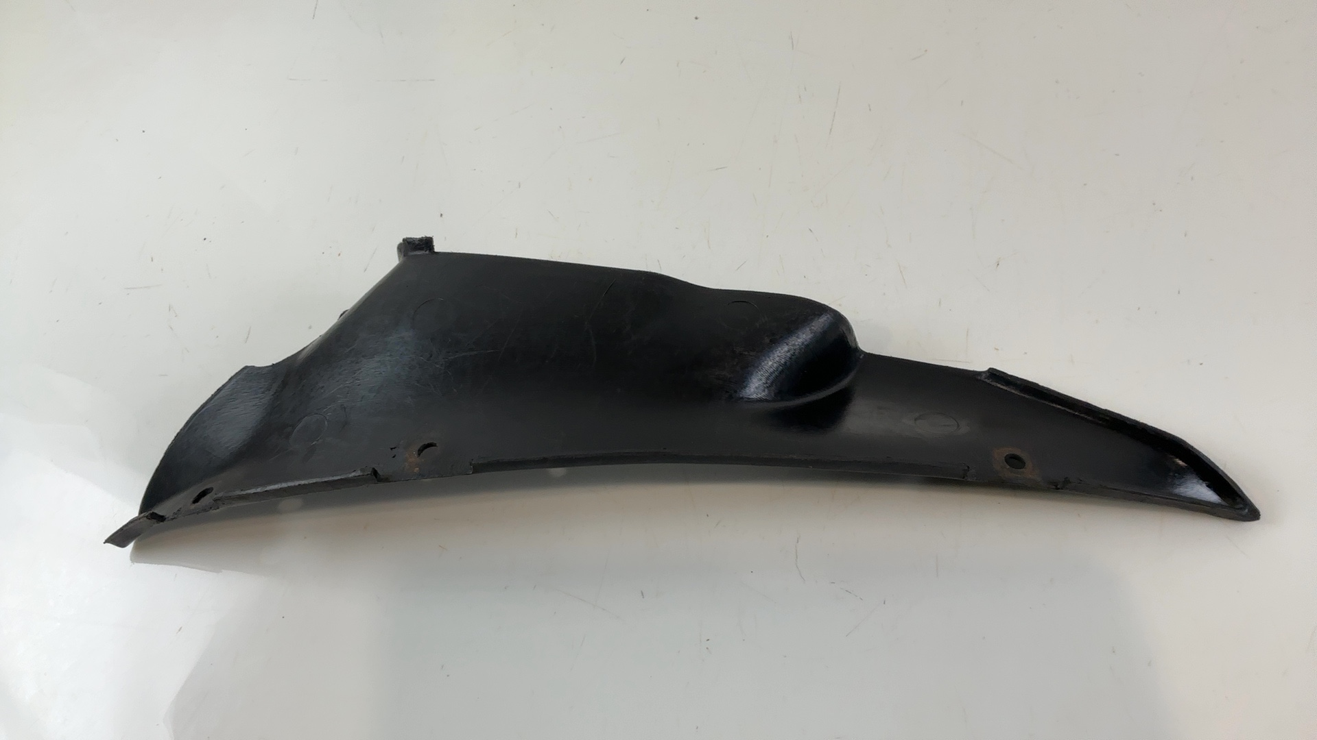 TRIUMPH SPRINT ST 955i 955CC LEFT INFILL PANEL FAIRING 1999-2004 OEM T2301766 - Image 2