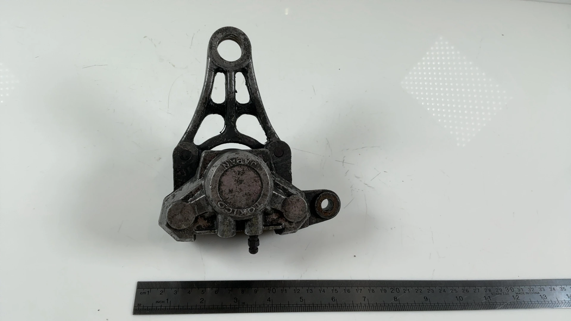 Suzuki Katana GSX750F 750 Rear Brake Caliper 1989-1990 OEM 69100-01D04-999 - Image 5