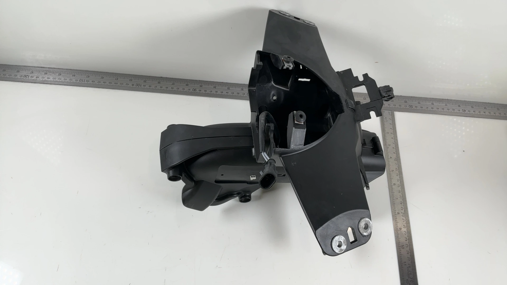 Aprilia RS660 Tuono 660 Headlight Dashboard Support Bracket 2B008949/2B008950 - Image 3