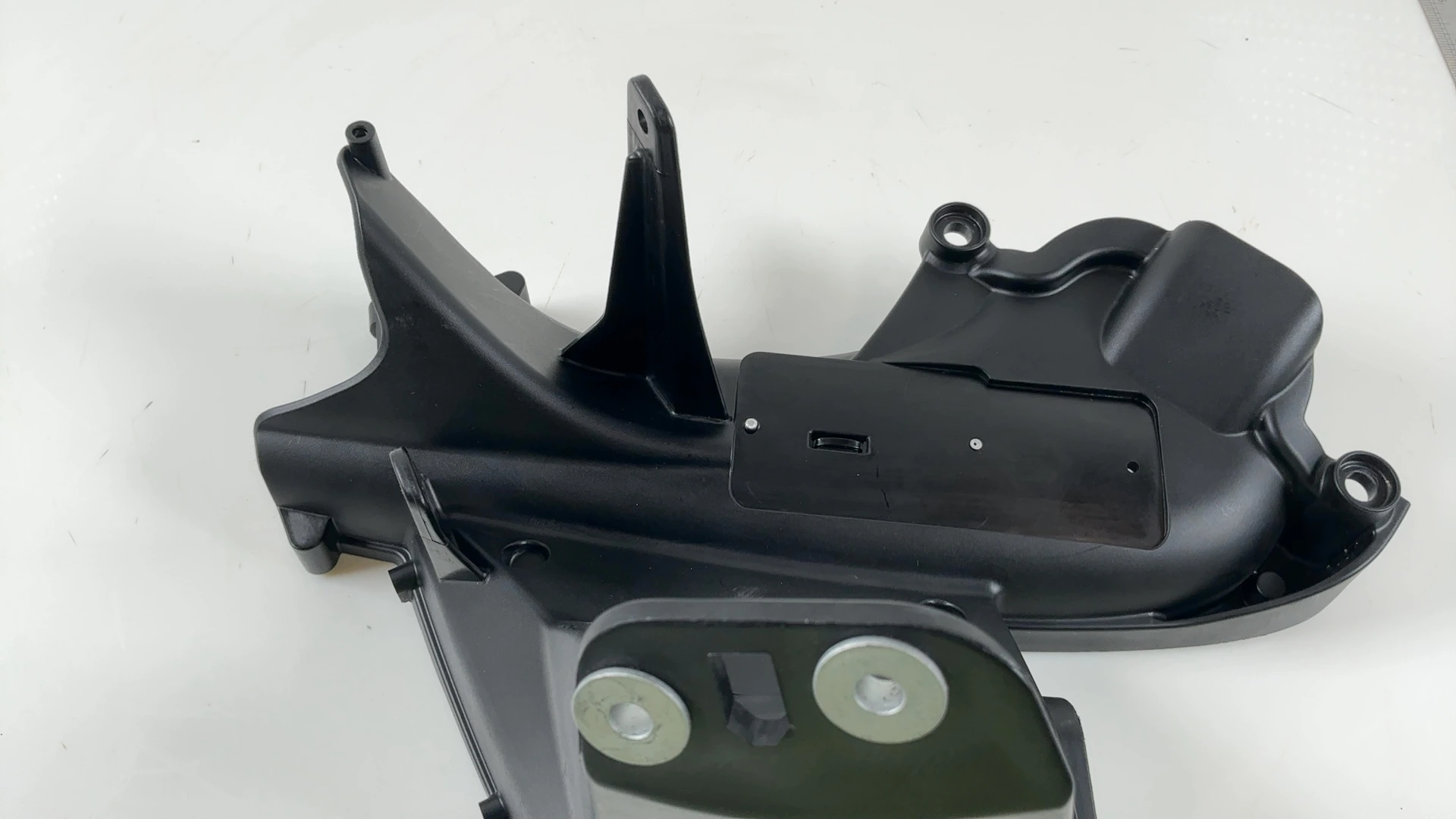 Aprilia RS 660 Factory RS660 Right Dashboard Support Bracket 2021-2026 2B013078 - Image 5