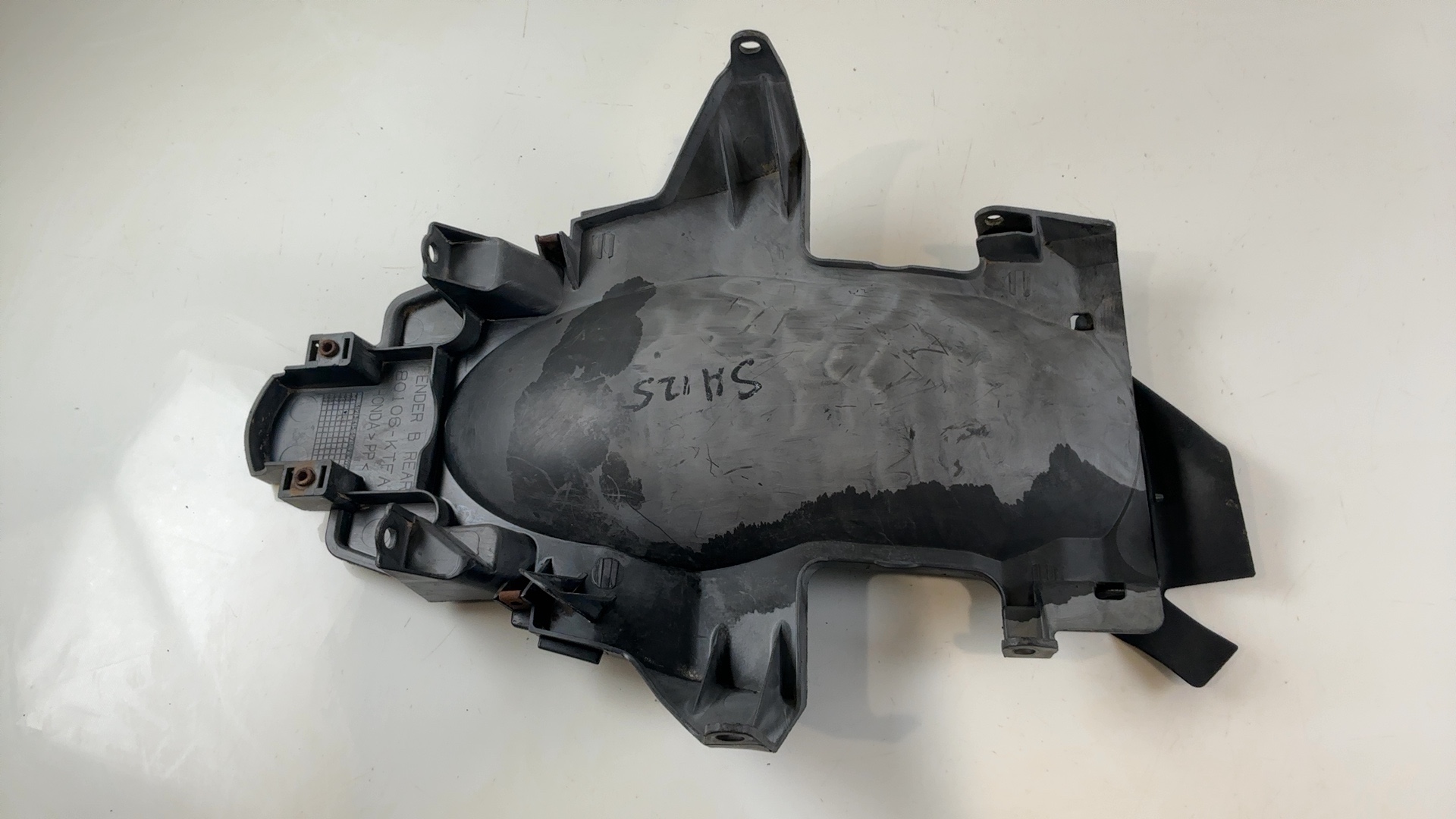 Honda SH150 SH150i 150 CC Rear Inner Fender Mudguard 2005 2006 OEM 80106-KTF-640 - Image 1