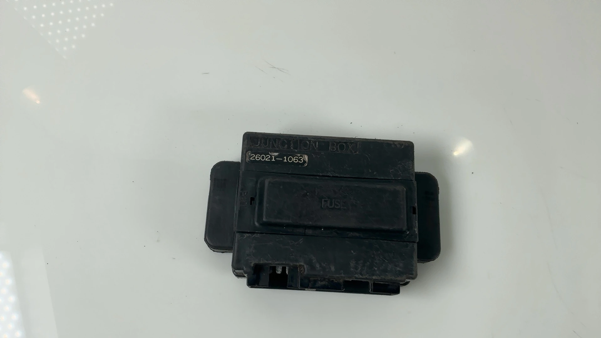 Kawasaki GPZ600R ZX600A 600 CC Fuse Box Junction Box 1988-1990 OEM 26021-1063 - Image 2